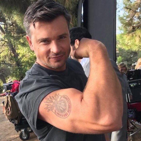 EuJoaoVitorGM's tweet photo. MEU DEUS, O TOM WELLING ACIDENTE ACABOU DE POSTAR A PICA DELE NO STORY https://t.co/1esSfL8Vlq