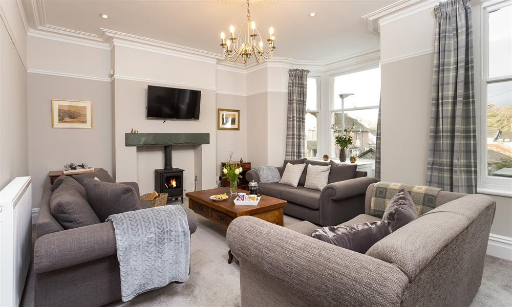 scateringcouk's tweet photo. Thirty Blencathra Street, a 4-bed retreat in Keswick sleeping up to 8 people.
🐾 Dog friendly
📍 Keswick, Cumbria
https://t.co/gE9ZESGTSz
#Keswick #Cumbria #DogFriendly #HolidayCottage #SelfCatering https://t.co/62s9ue2SNd