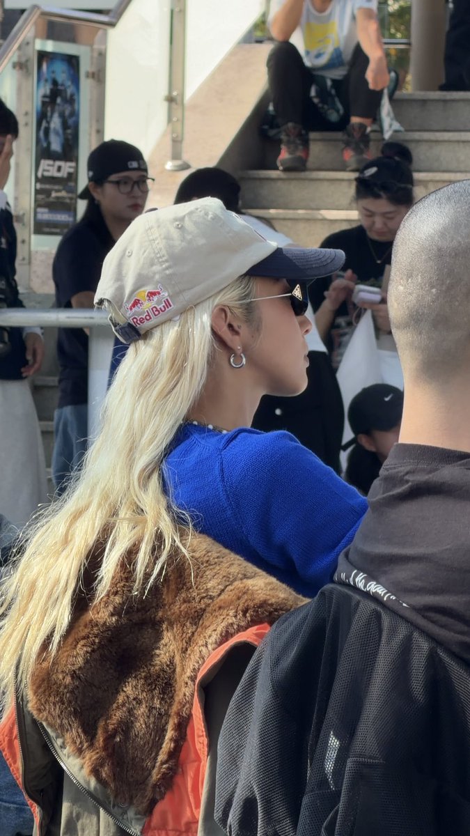 dizooaib's tweet photo. 라푼젤 https://t.co/2UZedhF0mL