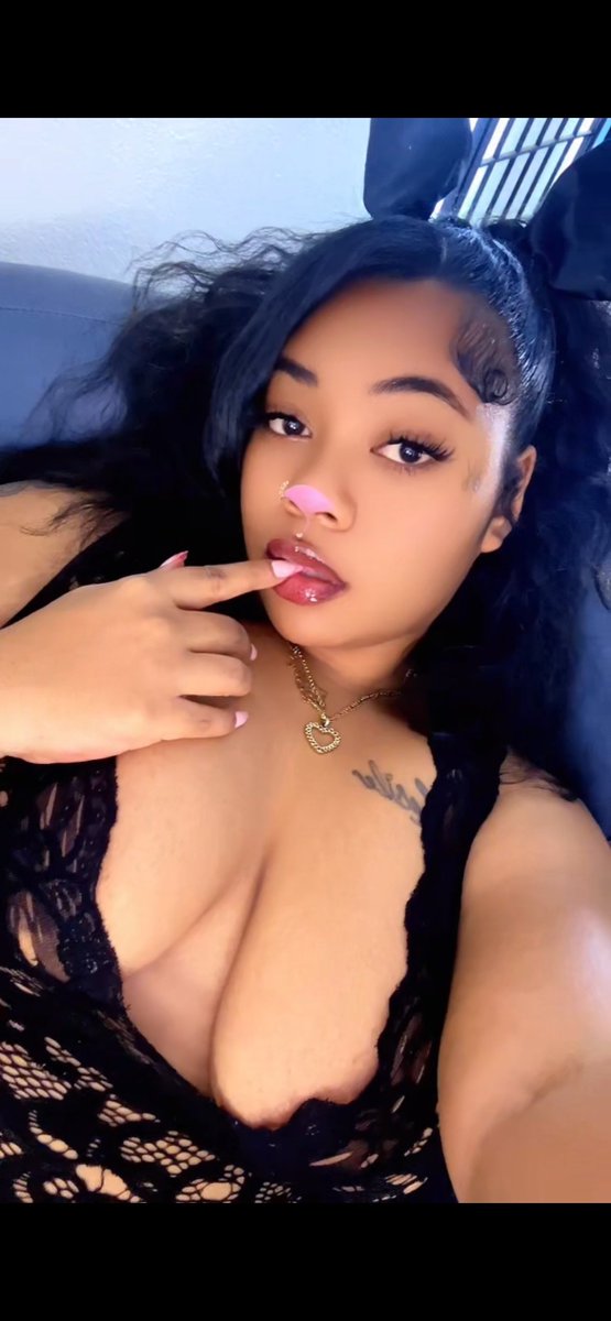 KITTYBANKS_XO's tweet photo. https://t.co/uKJM0wkfgH 
Come watch how nasty this little bunny can get 🌊🫦

#fypシ゚viral #cum #sexygirl #hot https://t.co/XGnZpUJlRV
