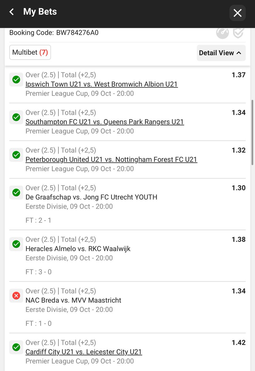 mrbetwayboomer's tweet photo. West Ham missed a 90th minute penalty that denied us 2 beautiful booms! We also lost another 3 tickets by 1 game each. 

Let’s hope for the best today! 💪😎💰 https://t.co/XNJ12j3A38