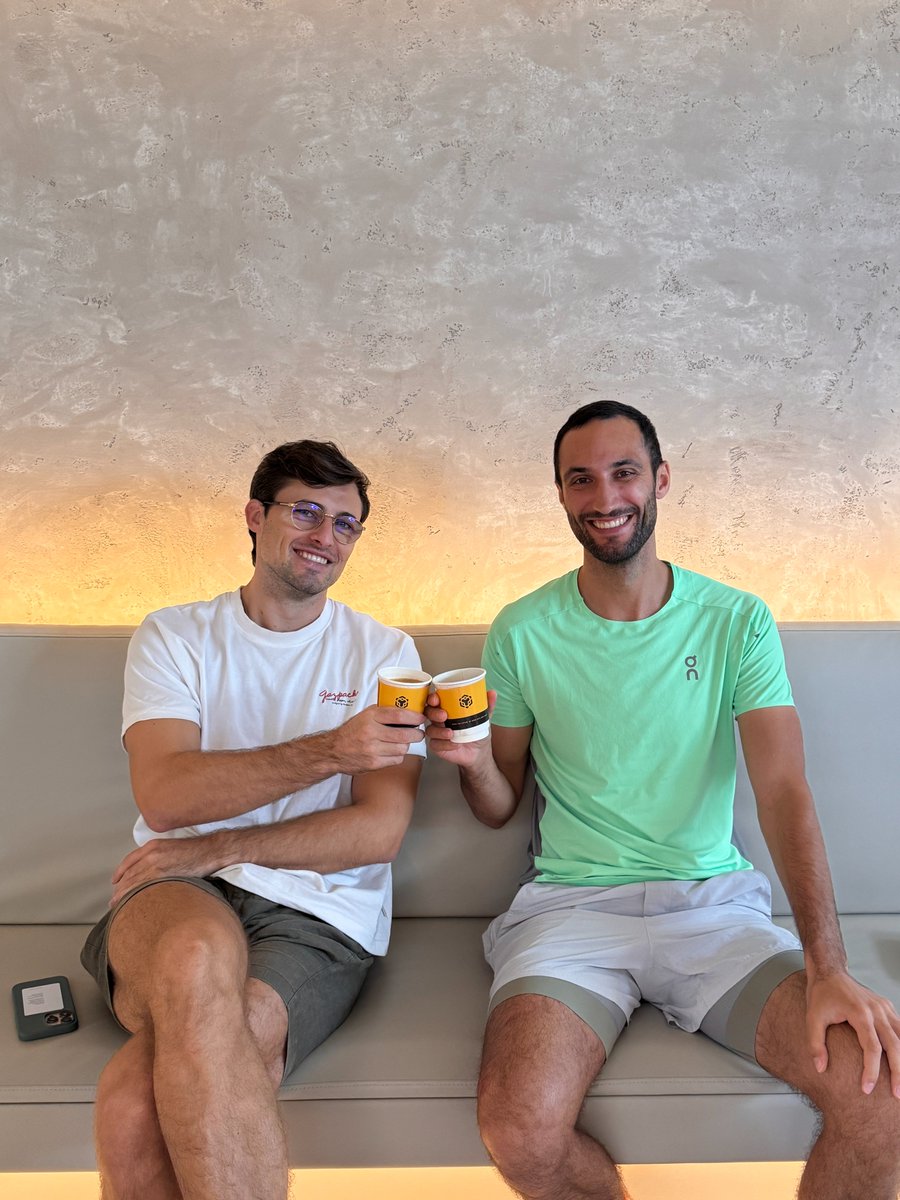 BNBCHAIN's tweet photo. A week of building, connecting and running on BNBrew ☕️

And that's a wrap on TOKEN2049 🇸🇬 https://t.co/CISaG4a1yD