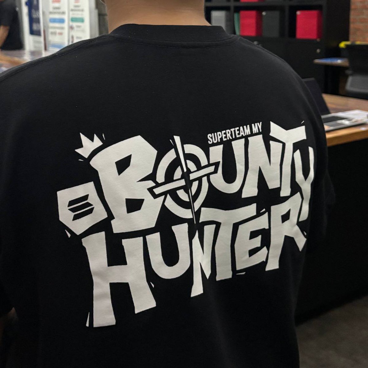 _alialee's tweet photo. @niran7 are bounty hunters marked safe? https://t.co/sWhphdQtcI