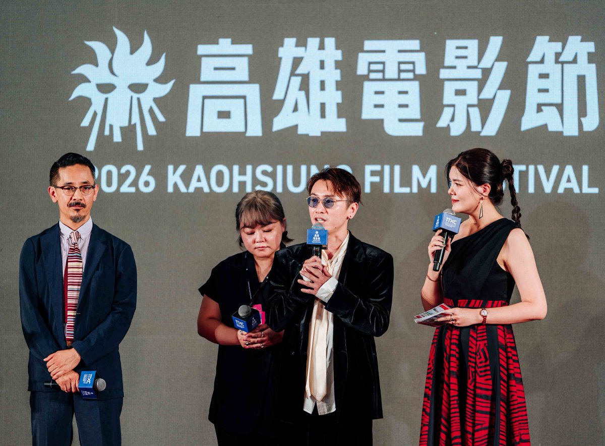 oricon's tweet photo. SUPER EIGHT・安田章大
台湾・高雄映画祭の舞台あいさつに登壇🎤🌟

幼少期からの思いを吐露
「普通という言葉に世の中がさいなまれすぎている」
https://t.co/uBTunyG1VW

🎞️映画『平行と垂直』公開中 https://t.co/fmhRHwv3Fk