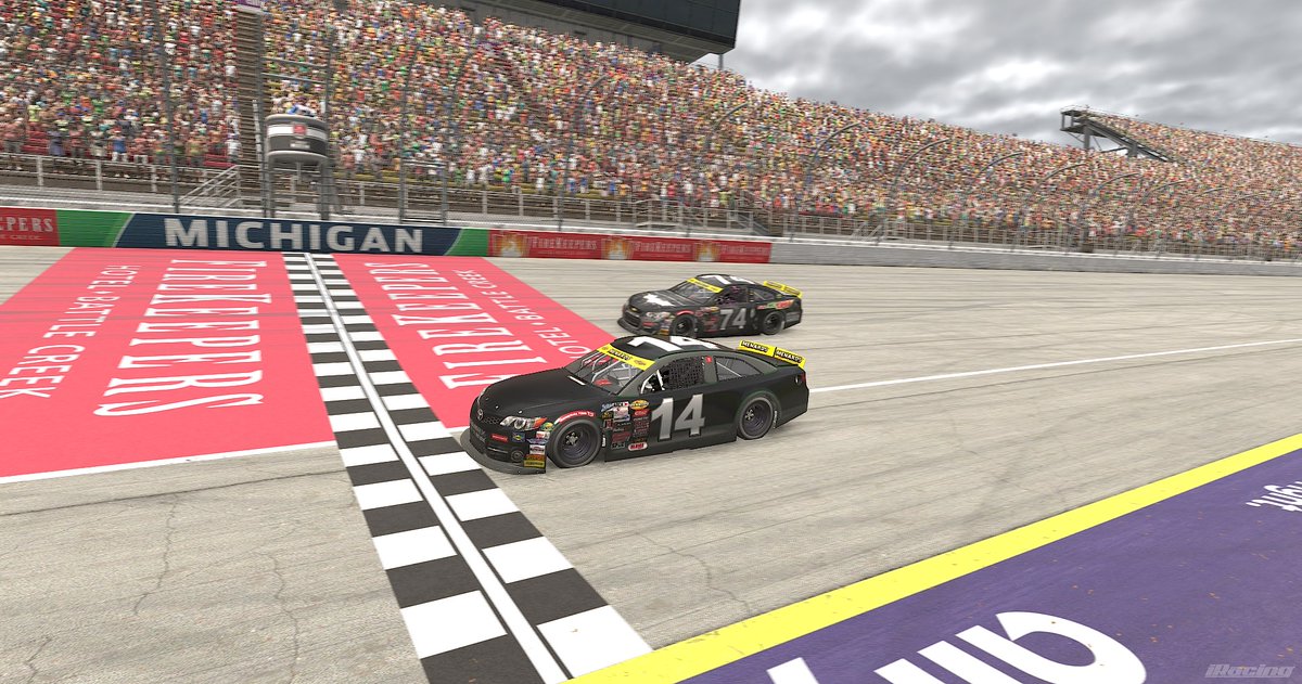GaryGreenlee5's tweet photo. Hey @tannunziata15 here is a shot of that finish in the ARCA race at Michigan from tonight/this morning... You beat Keith "Skippy" McCraken my .06 seconds. https://t.co/bW7Y3h4W19