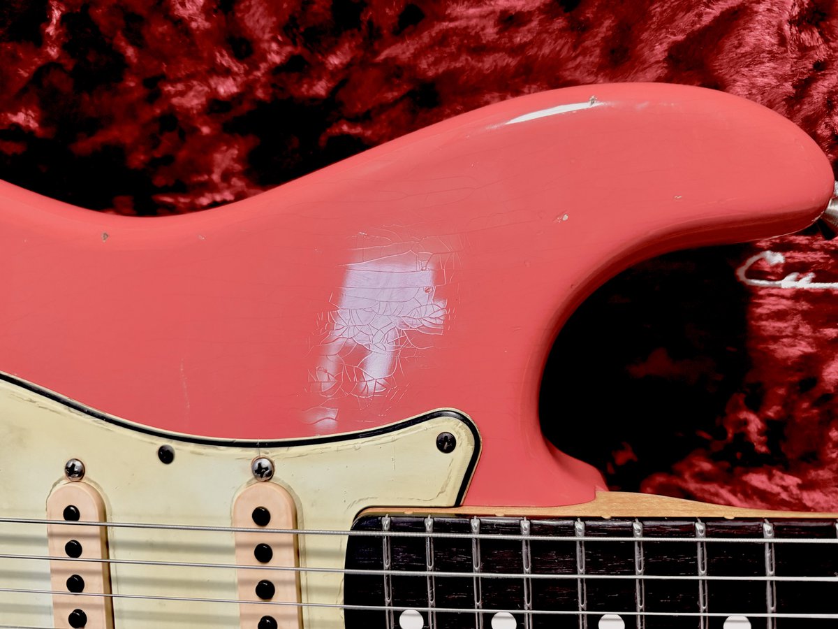 yoshidannu14's tweet photo. My New Gearしました🥹🎸1962〜63の仕様変更が混ざったやつです🥹🎸
#fender #fendercustomshop #fenderstratocaster https://t.co/5BzUtXoBTT