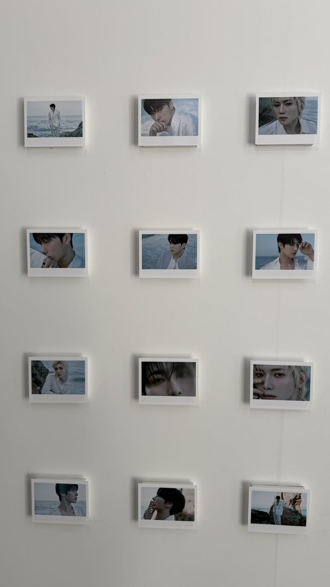 aveyoru's tweet photo. At ATEEZ 8th Anniversary Exhibition: Blue Drift! 

#ATEEZ #에이티즈 #ATINY #ATEEZ_BLUEDRIFT https://t.co/VmFvwJ0jxH