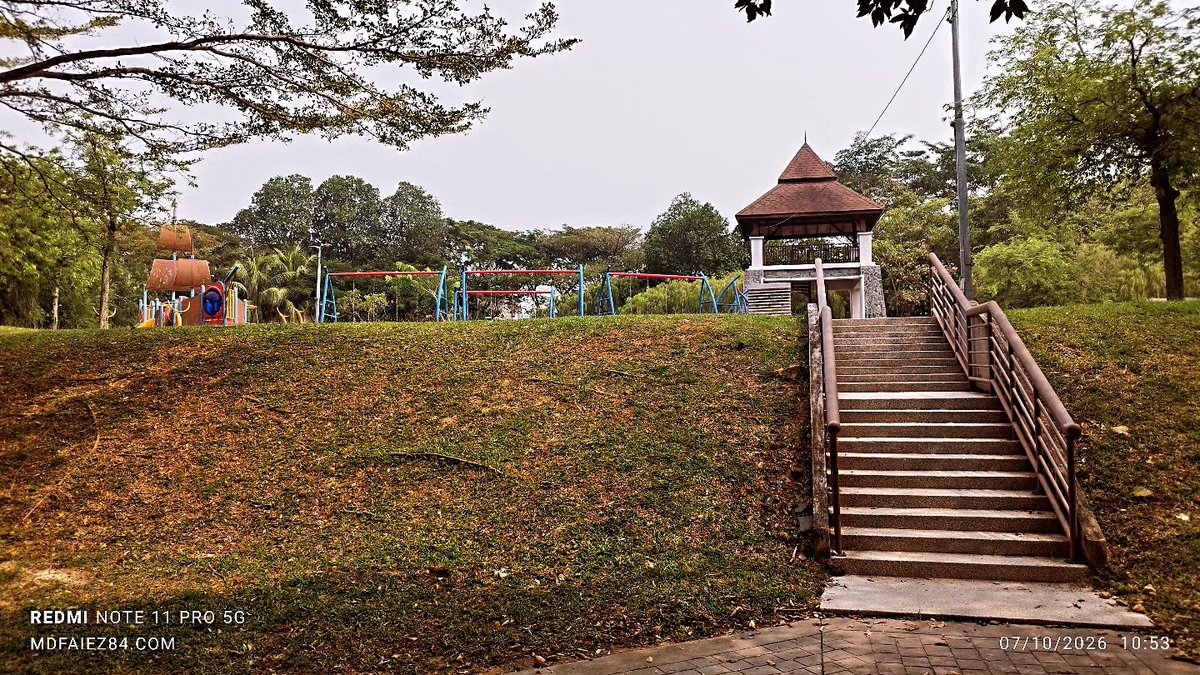 mdfaiez84's tweet photo. Kisah diwaktu pagi. Ternampak taman ini semasa ambil barang pelanggan. Maka singgahlah sebentar sambil terokai taman ini sekejap.

07/09/2026: Taman Rekreasi Alam Nusantara

#shahalam #alamnusantara #kembarasolo #solotravel #lalamove https://t.co/7nbAySfczi