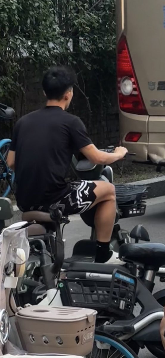 Noahnxfo tweet picture