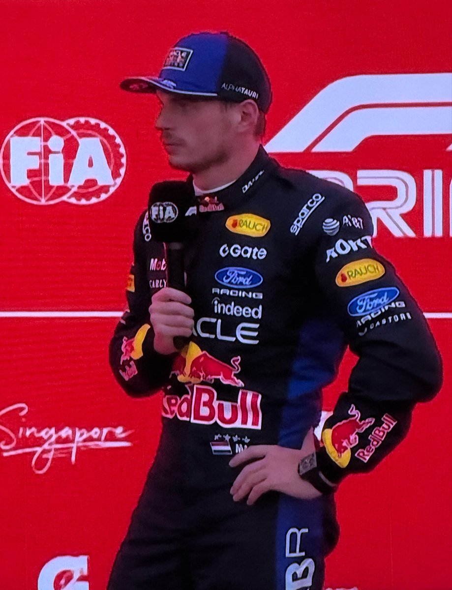 616VERSTAPPEN's tweet photo. our sprint winner❤️ https://t.co/wEzDDDvWGM