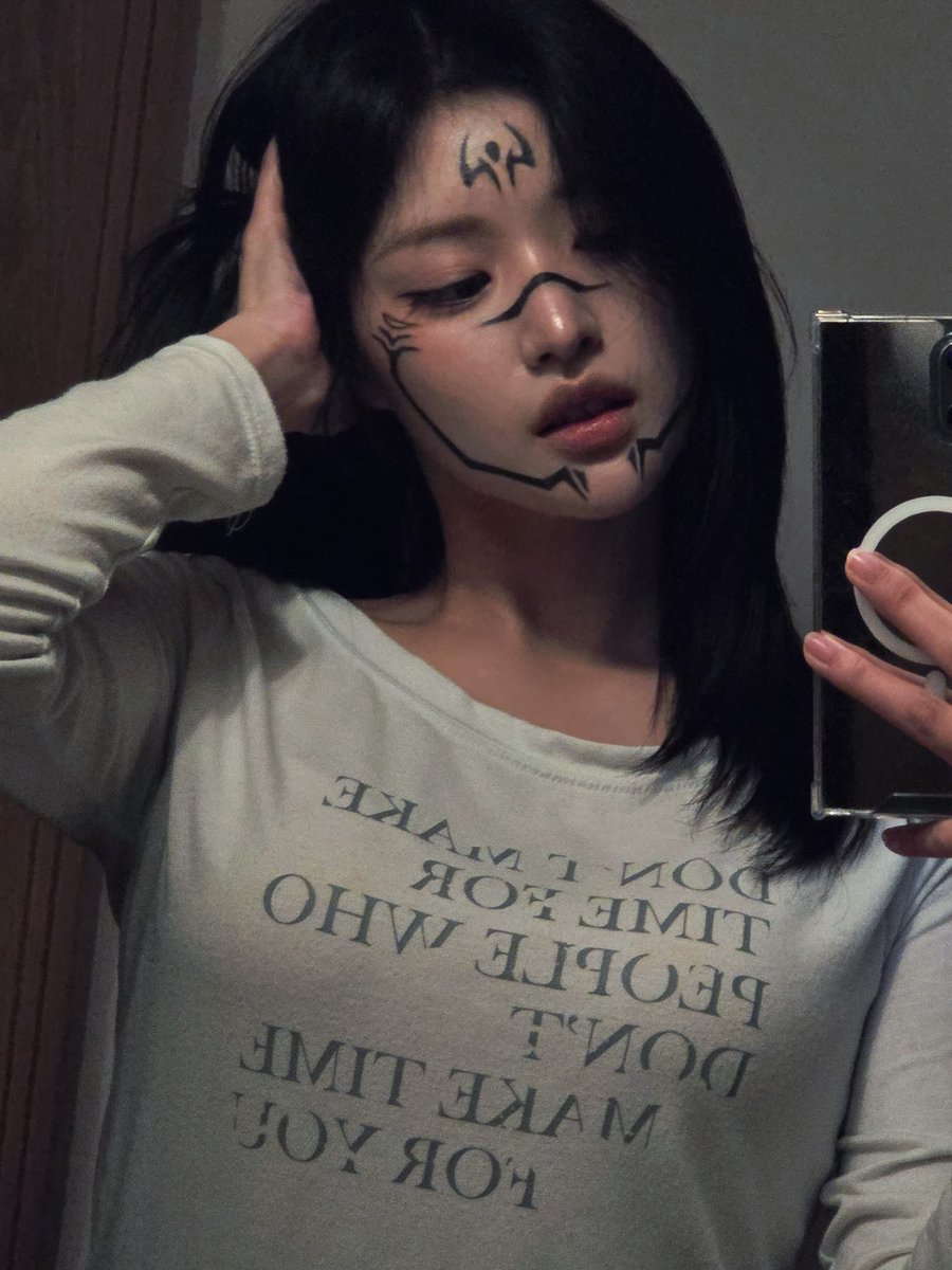 atthena25's tweet photo. 261010 피프티피프티 인스타 #아테나 https://t.co/so53nIVa0m