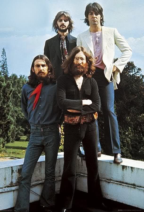 BeatlesEarth's tweet photo. The Beatles (1966-1969) https://t.co/mf8dpUK13w