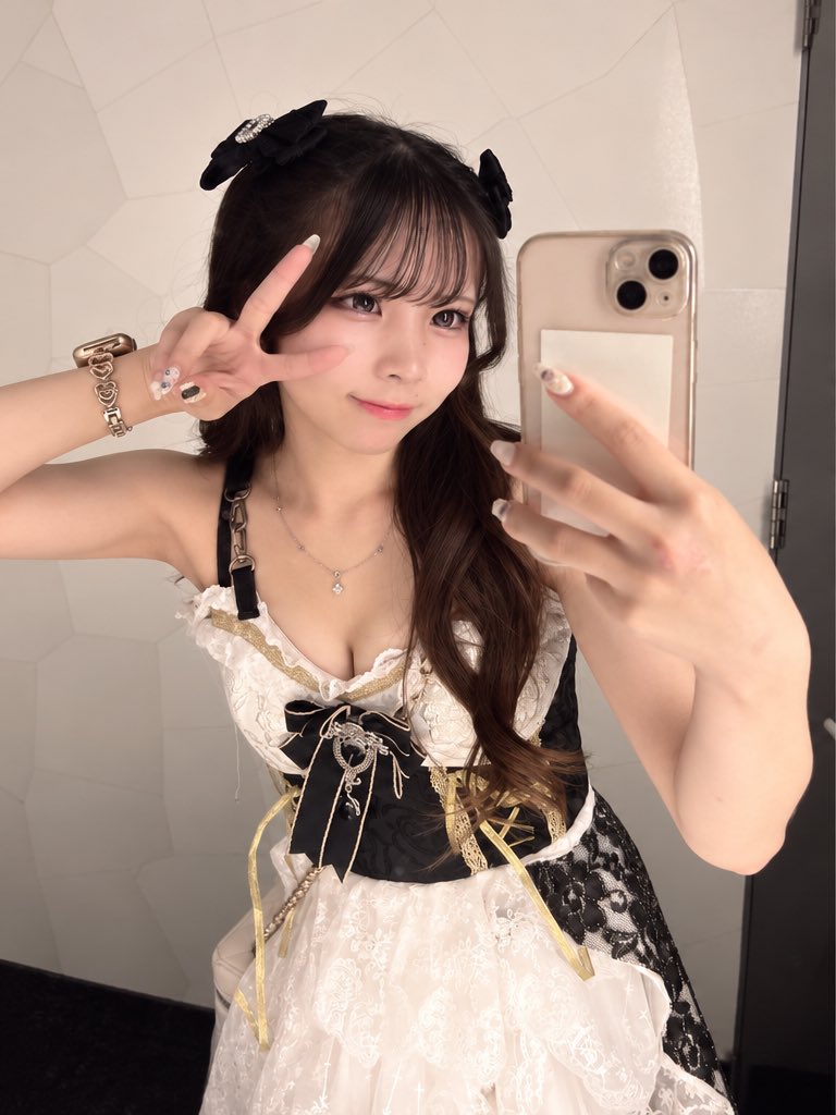 horikyuru_mo_mo's tweet photo. ね、きみのいちばんになりたいの 、

#コンカフェ #コンカフェ嬢 #ミナミ #宗右衛門町 https://t.co/4sq6oypO7l