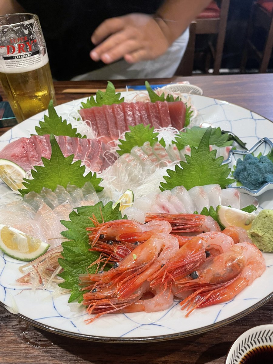 BENmrka9's tweet photo. @eliy_empty 飲もう！ https://t.co/q1hUXShPu6