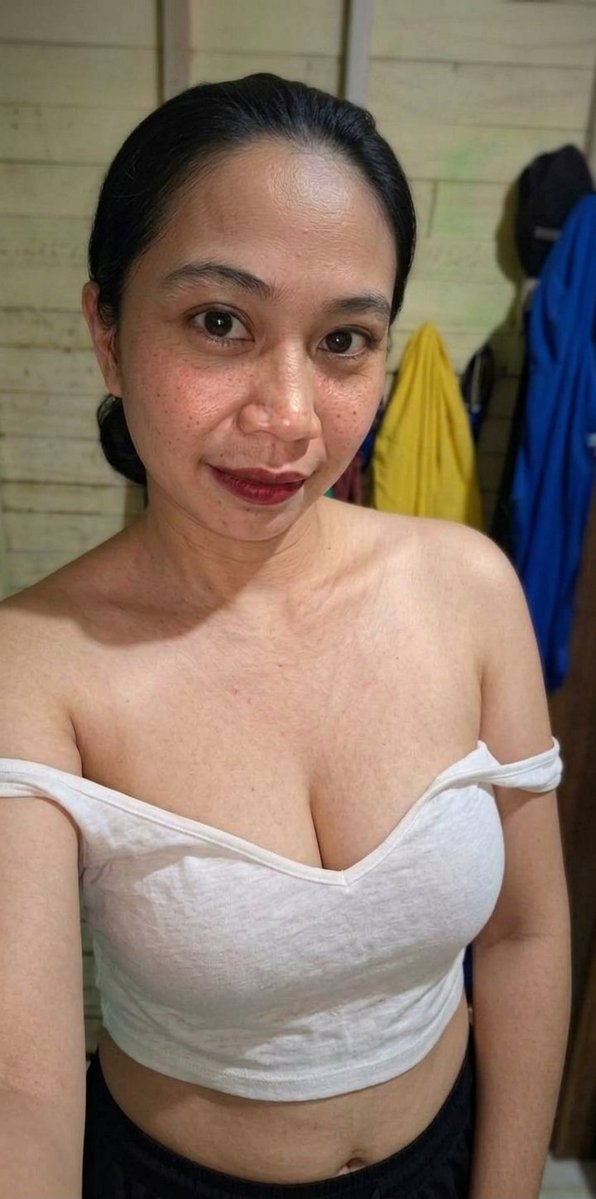 RawaRawara91599's tweet photo. Putri update nih
#pap #sexy https://t.co/4E6FvX0gSW