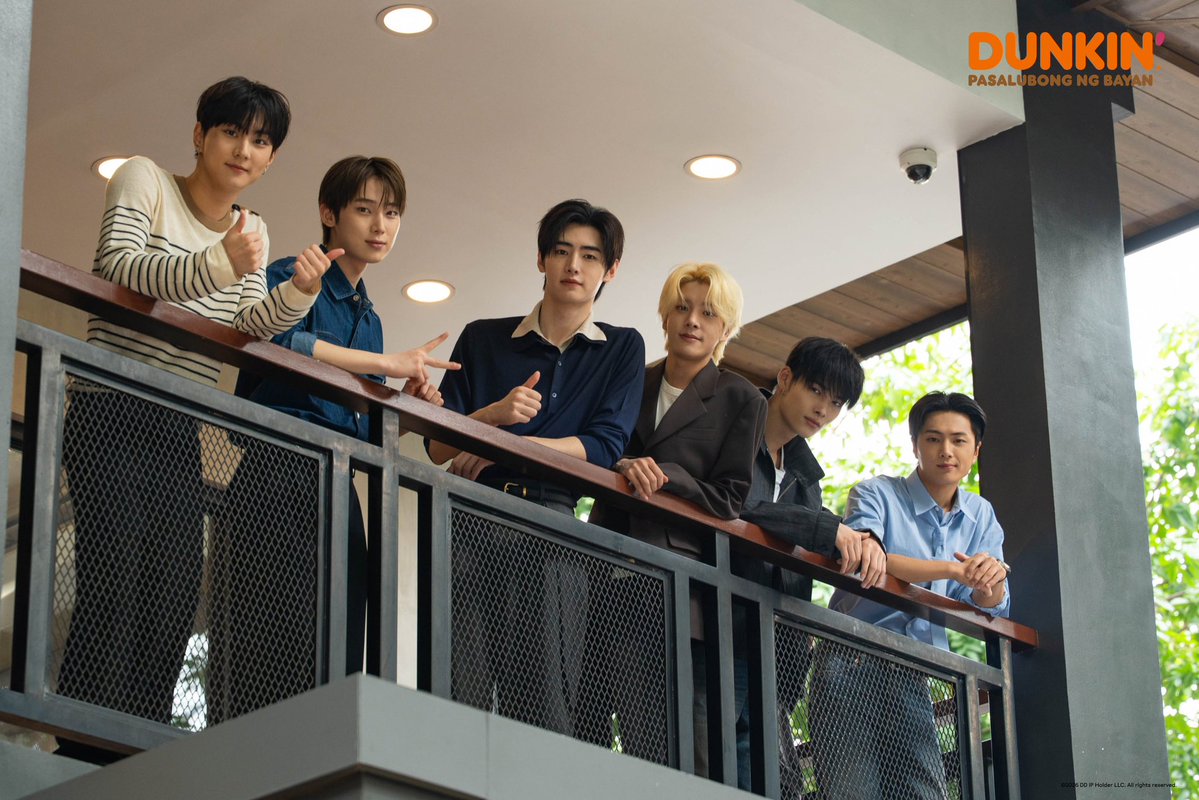 EN7ernally's tweet photo. ENHYPEN x DUNKIN PH 🍩🤍 https://t.co/ETSNatrNEq