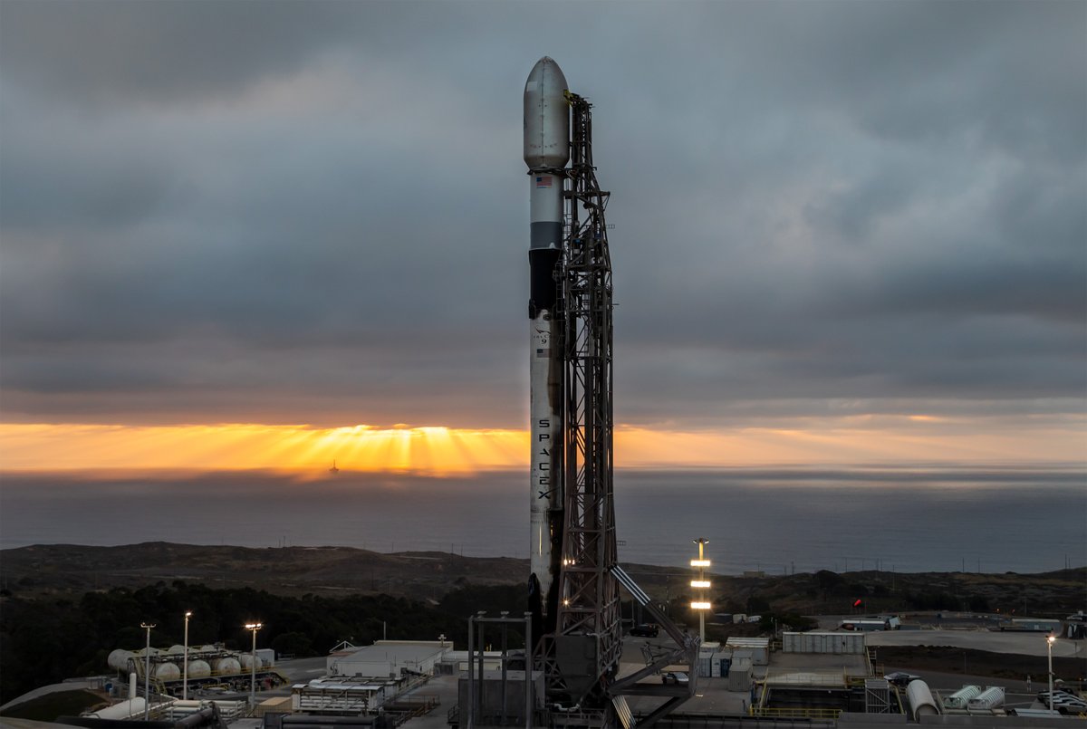 SpaceX's tweet photo. Less than one hour until Falcon 9’s launch of the @SemperCitiusSDA's fourth Tranche 1 mission from California. Weather is 80% favorable for liftoff, and propellant load will begin shortly → https://t.co/wz4JbJVy1b https://t.co/mqgbq8kcKs