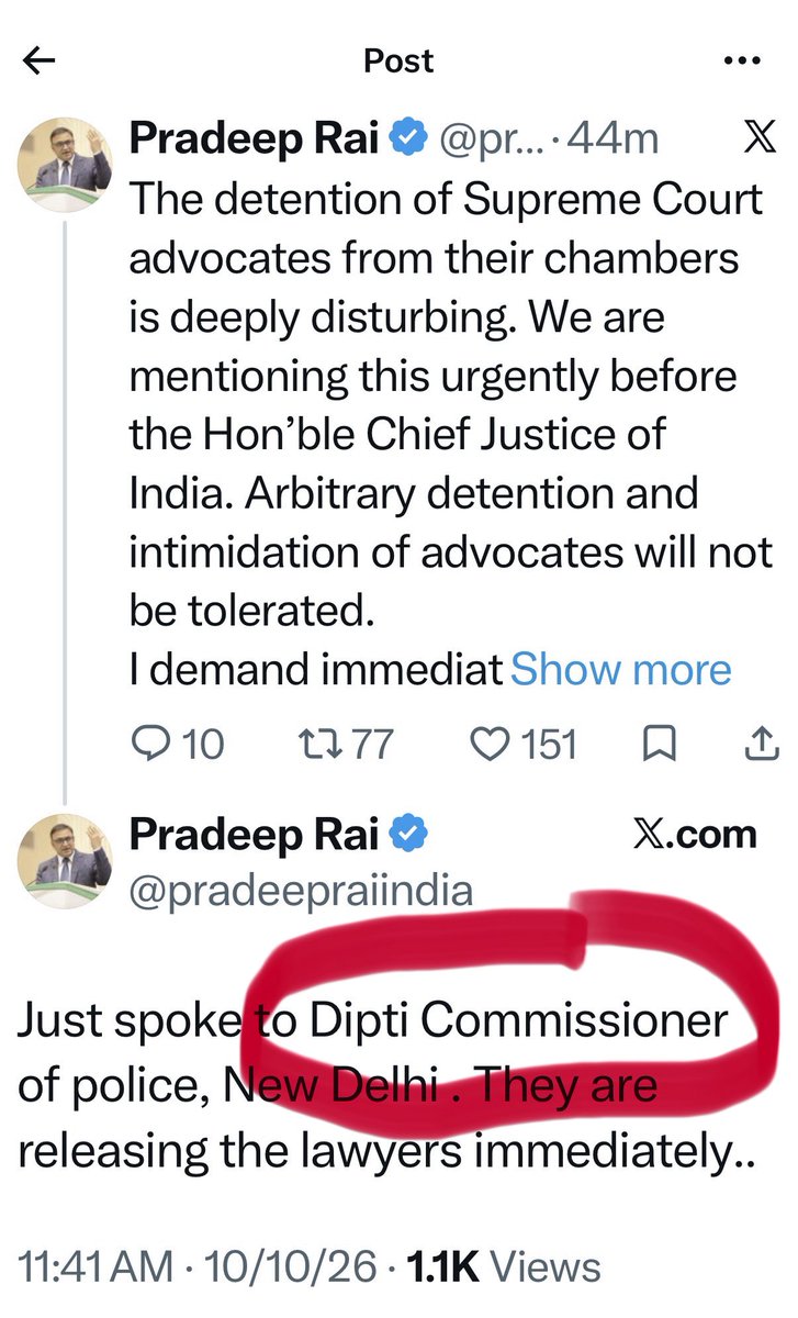 candidbhanot's tweet photo. He is President Supreme Court bar association. 🧐#jollyLLB https://t.co/T4arJ54DPt