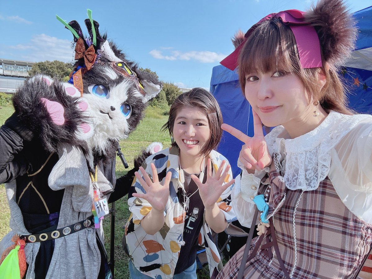 Chocolatmelt5's tweet photo. わんにゃんアニマルフェスティバル
10/10-12日【3日間開催】16:30まで！

明日11日は、いまみーちゃんが司会です https://t.co/DwXX2oYqdC
