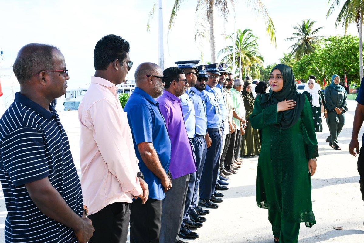presidencymv's tweet photo. First Lady @sajidhaamohamed arrives in K. Kaashidhoo for World Mental Health Day 2026, “Issrahvehinge Salla”.
Minister of Health, Family and Welfare Geela Ali, senior ministry officials, and members of the Kaashidhoo Council welcomed her. https://t.co/I4aQpb3cpV