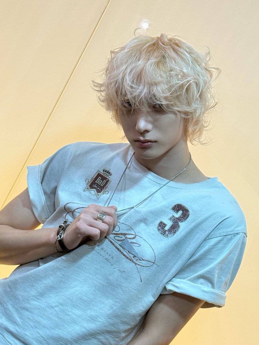 snghow's tweet photo. m countdown photo dump. https://t.co/EYUZOGLENo