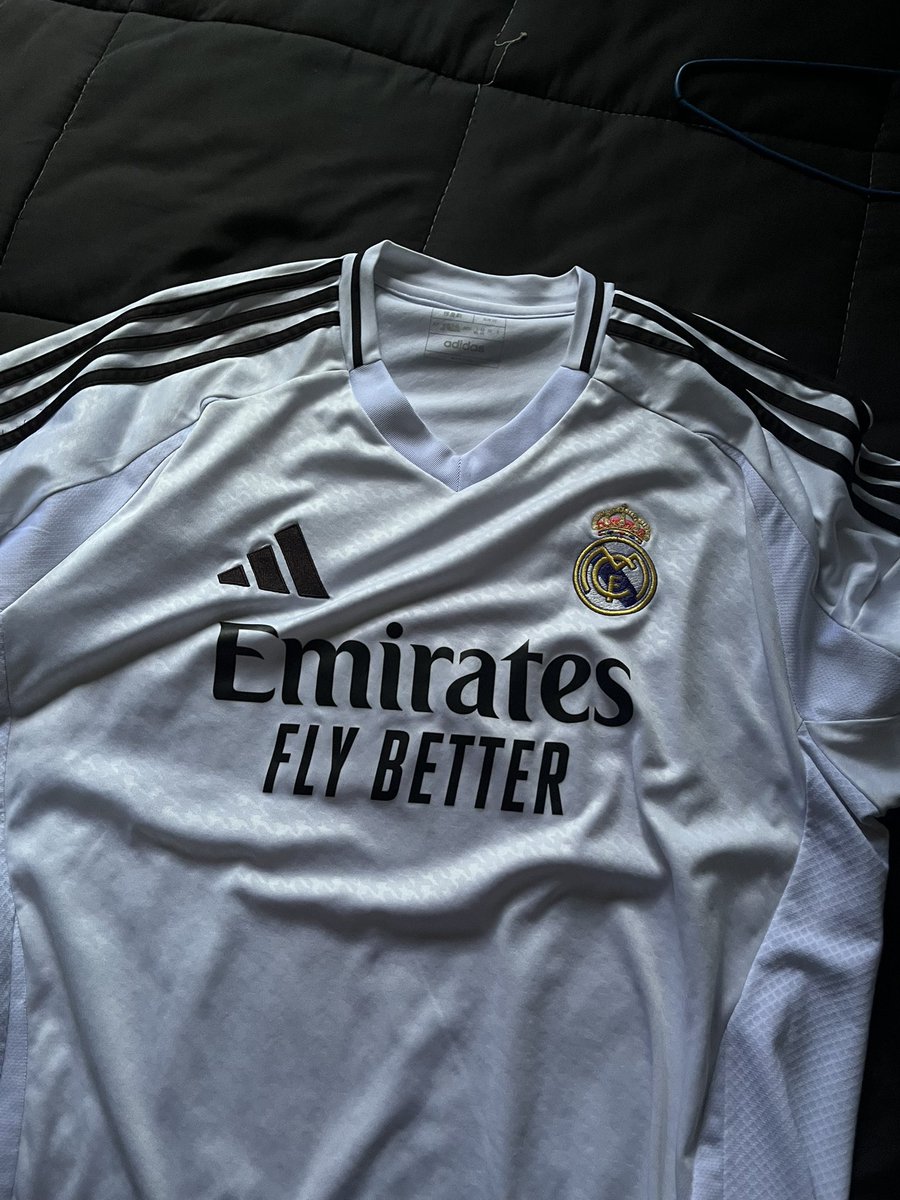 jarnatthajay's tweet photo. ส่งต่อเสื้อ Real Madrid 24/25
Size 3xl อก 48
 • 450 รวมส่ง

เพิ่มเติม dm  แท้ ป้ายเวียดนาม 

#เสื้อบอล #เสื้อบอลมือสอง #ส่งต่อเสื้อบอล #ตลาดนัดENHYPEN #ตลาดนัดriize #ส่งต่อเสื้อผ้ามือสอง #ตลาดนัดnct https://t.co/AVBrhsX3jE