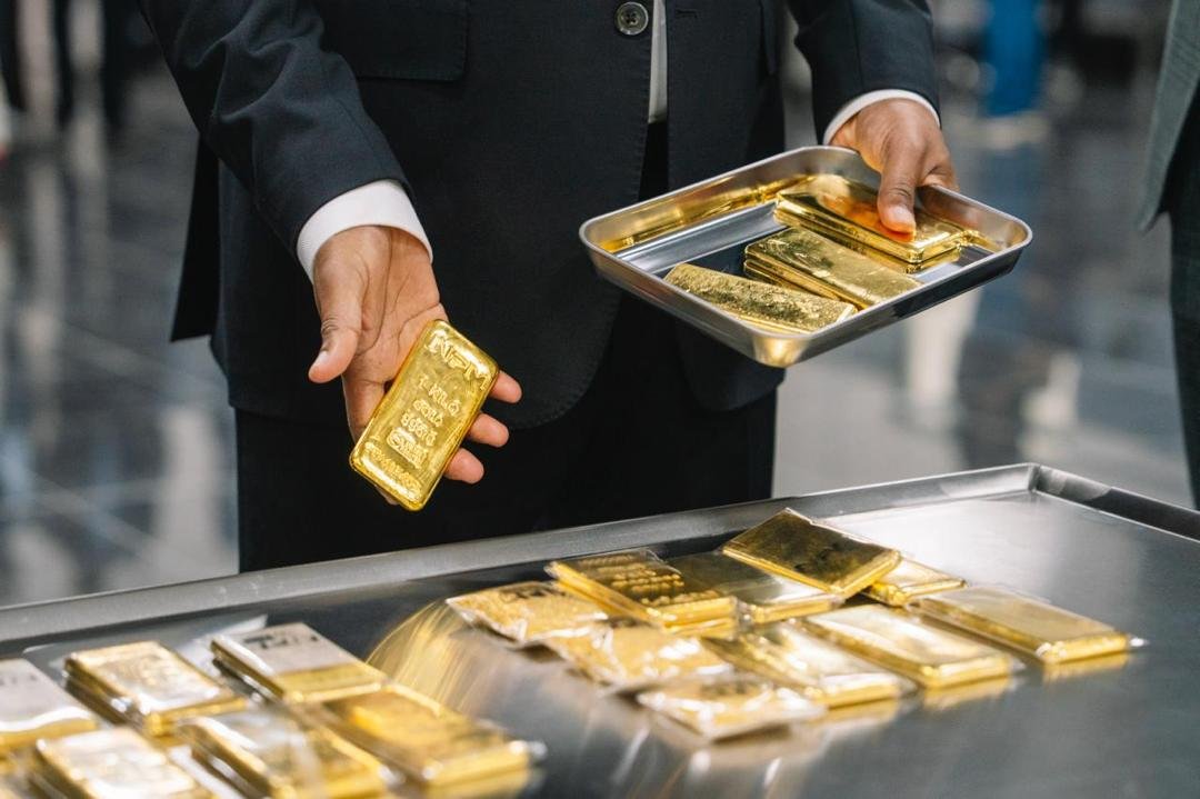 AbiyAhmedAli's tweet photo. I am proud to announce the launch of the National Precious Metals Refinery at Bole Lemi Special Economic Zone, established through a partnership between Ethiopian Investment Holdings (EIH) and Sam Precious Metals.

With a capacity to process over 600 tonnes of precious metals annually, the refinery marks a major milestone in advancing domestic value addition, strengthening Ethiopia’s mining sector, and positioning our country as a regional hub for precious-metals refining.

This initiative reflects the Medemer government’s commitment to linking our productive resources with industrial capacity—boosting export earnings, creating skilled jobs, supporting the jewellery industry, and building a more transparent and competitive gold value chain.

From resource extraction to industrial transformation, we are creating greater value at home.