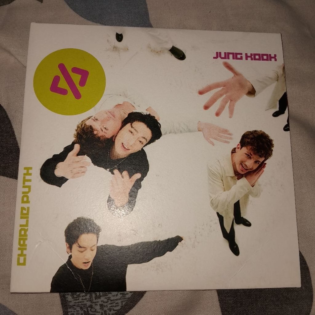 sojuforhw's tweet photo. Detail barang :
- CD dan Cover CD.
Ada sedikit minus di kondisi Cover CD (noda dan lecek). Namun untuk kondisi CD nya full aman dan masih mulus yaa

bisa co juga di shopee :) https://t.co/hQ7kvxOgsm https://t.co/CYsUPlmTA9