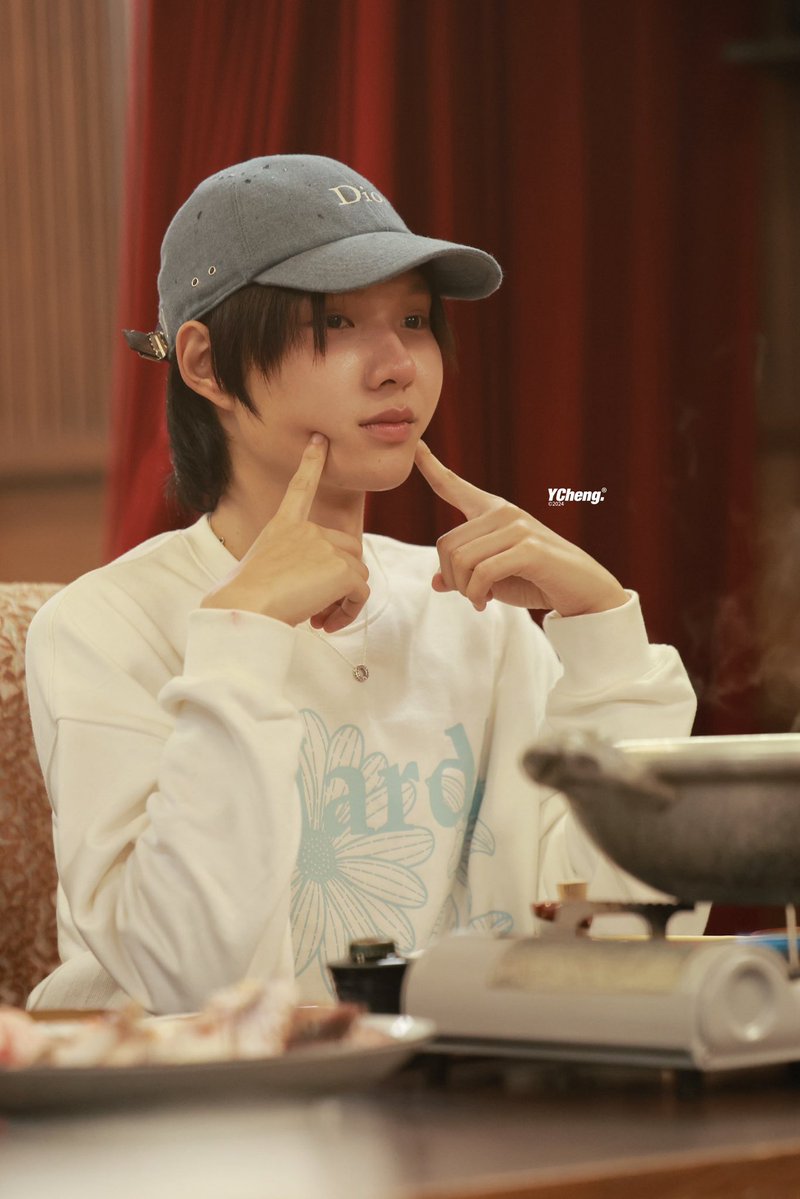 bwithknp's tweet photo. 🥺 https://t.co/OONr3qVsQZ