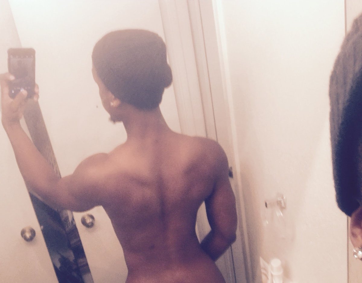 RelFundCoinETH's tweet photo. Who is is in Houston just got here ta my room ass up face down send dick pics come walk in fuck and leave
Messag me with dick pic and I will send locat info https://t.co/asIgx77bgo