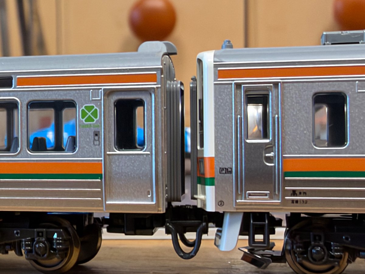 10_520f99T's tweet photo. KATOの211系高崎車を全人類買ってるみたいですが、ここは1つN-DNAのN-002 フックレスカプラー用ジャンパー線を試してみていただきたく。

連結器周りの圧倒的な存在感‼️ https://t.co/PKSB1kKESR