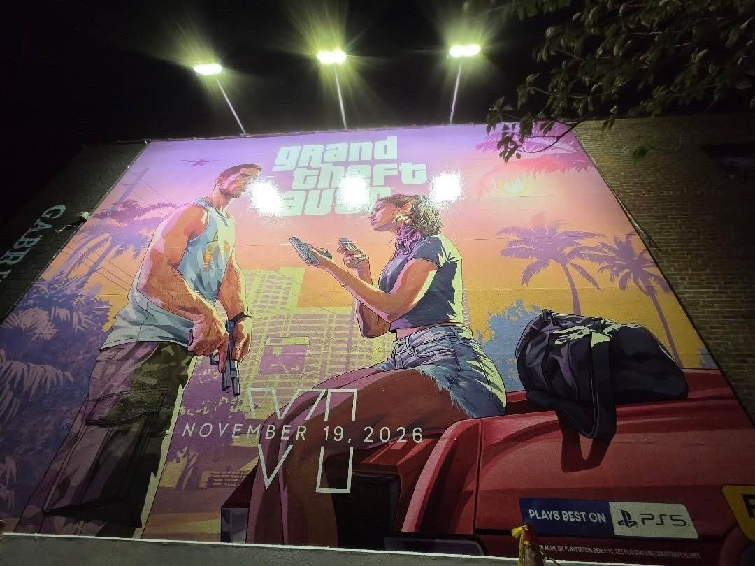 VicestarGames's tweet photo. The GTA VI painting is finally complete! Looks absolutely unreal! Crazy talent! It's pushing the hype even further. 🔥

Credits go to @birntoutstudio on Instagram and u/Omfish https://t.co/9FjyW9itYy