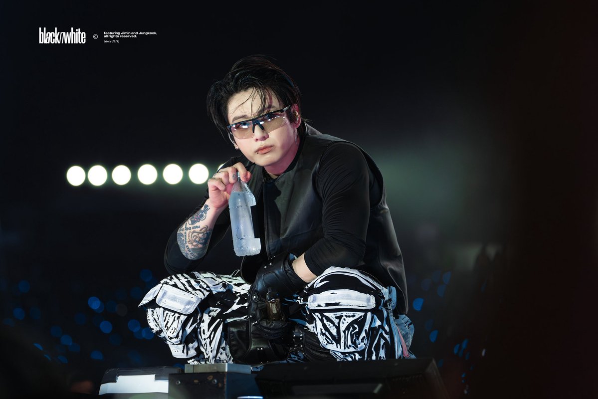 blacknwhite_km's tweet photo. 261009 HD

#정국 #JUNGKOOK #방탄소년단 #BTS @BTS_twt https://t.co/yjeC1dLNse