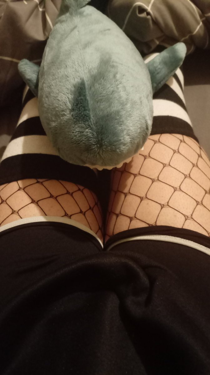 itsdatfemboy's tweet photo. thighs ! :)
#femboy #fyp #cute https://t.co/wtode38DFs