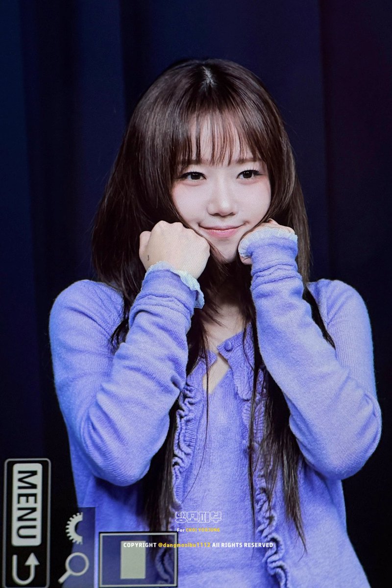 dangmozibu1112's tweet photo. 261010 스타라이크뮤직 Pre.

So Cute 💜

#최유정 #CHOIYOOJUNG #콩알콩알 @choikong_r https://t.co/BWR0HKXAYU