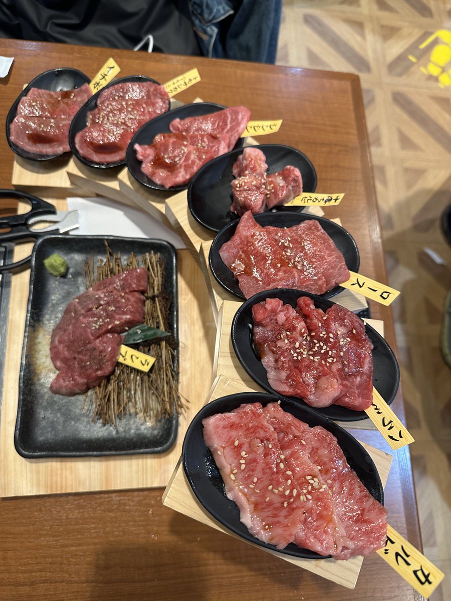 mario_pzd's tweet photo. 今日でチームEE5周年

集まるきっかけになったマリカツは終わってしまったけど、これからもワイワイしていきたいなー
9/19~22に早めの5周年記念オフ会してました https://t.co/1QwmWWykfX
