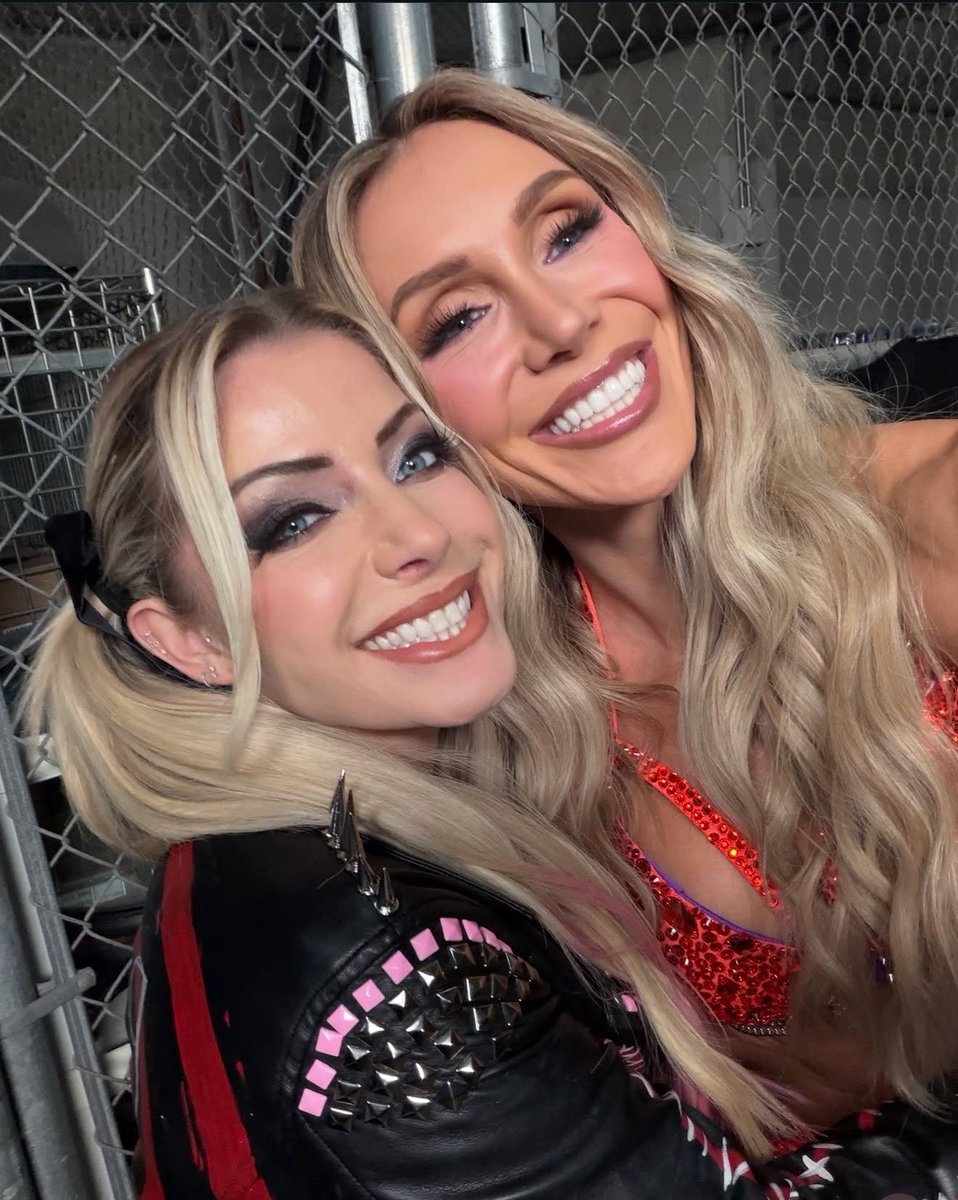 ghff721's tweet photo. ثنائيتي المفضلة❤️👅 https://t.co/7pxYwtAzNB