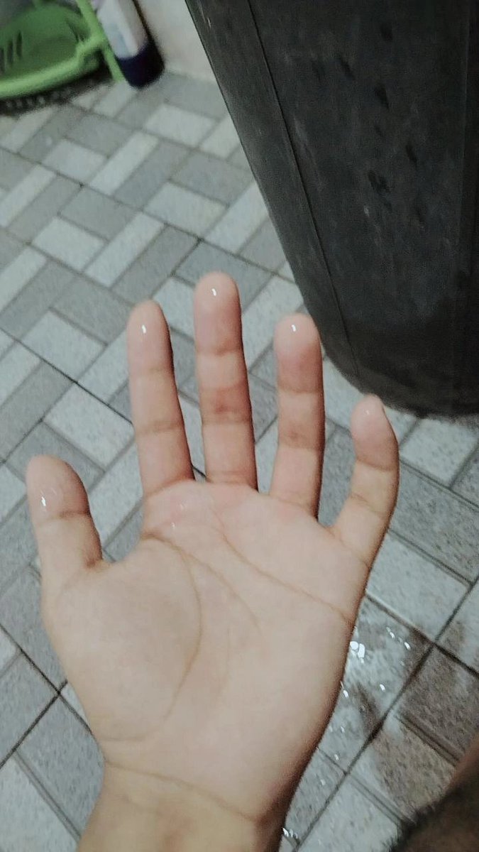 praserith254811's tweet photo. #เงี่ยนหีแฉะน้ำแตก https://t.co/ELb9mkY7n6