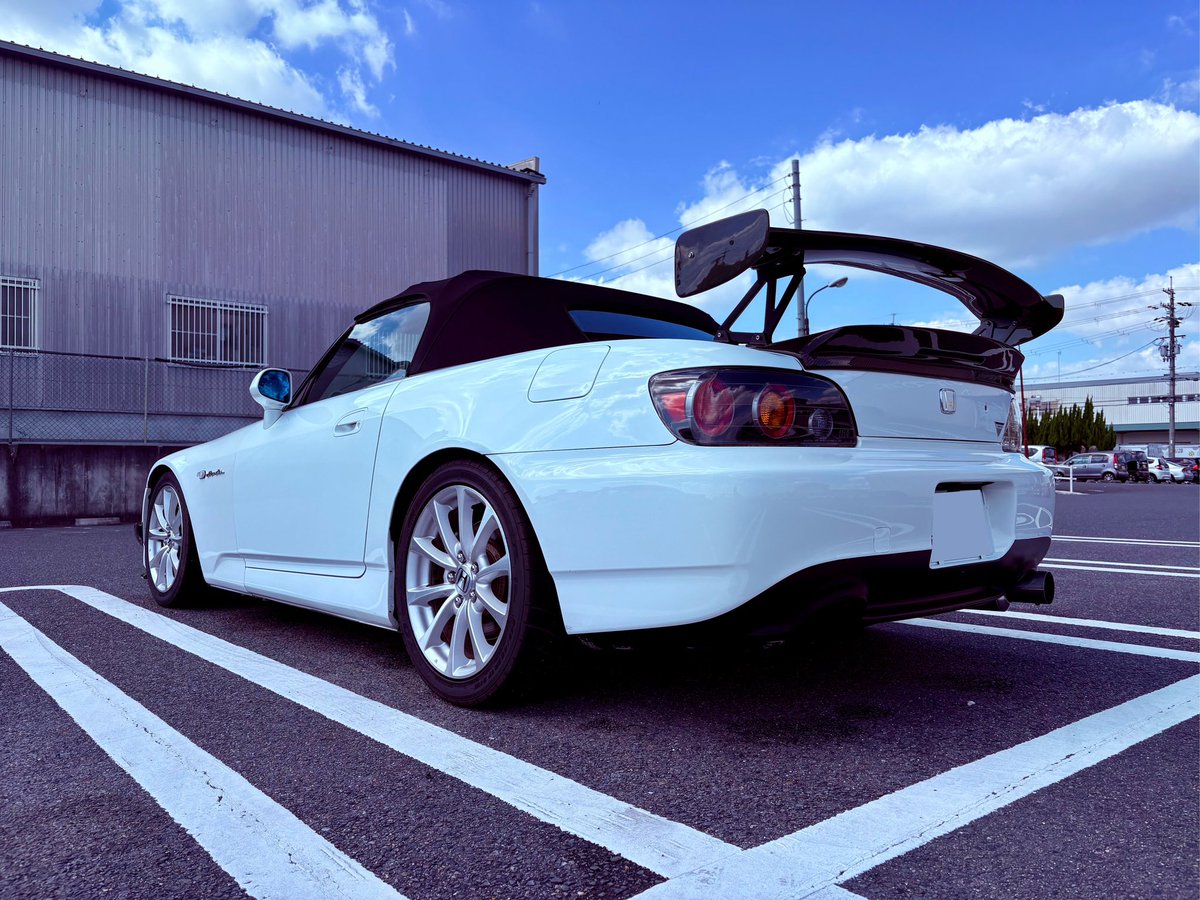 ap1ge8boo's tweet photo. 羽やっぱ良い。😎
油断すると首チョンパされるw https://t.co/Obrlx9Qh7D