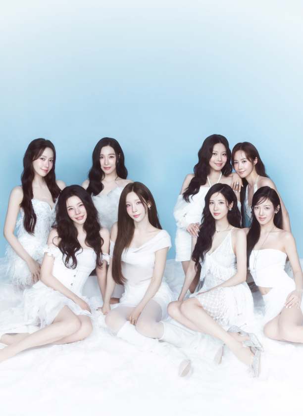 AboutMusicYT's tweet photo. Girls Generation reunites for the first time in years for Season's Greetings. https://t.co/Y1WC8OR2es