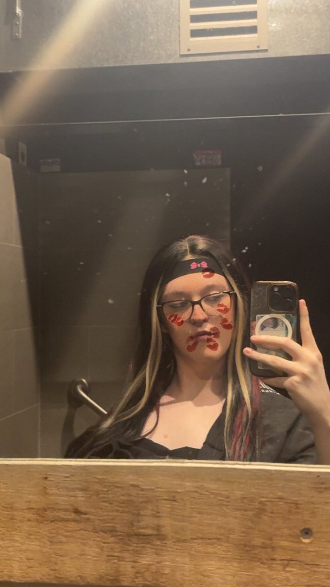 Kokohoe305's tweet photo. Do yall care about me when I’m not naked

#sissy #femboy #gay #porn #bnwo #bbc #bwc https://t.co/XPuOSOHQkK
