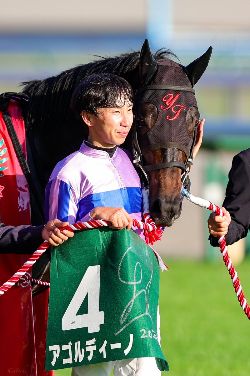 s1nihs's tweet photo. まだ2歳だもんね🐴
可愛い。
#アゴルディーノ #横山和生 騎手
#サウジアラビアロイヤルカップ https://t.co/mHqach9zrv