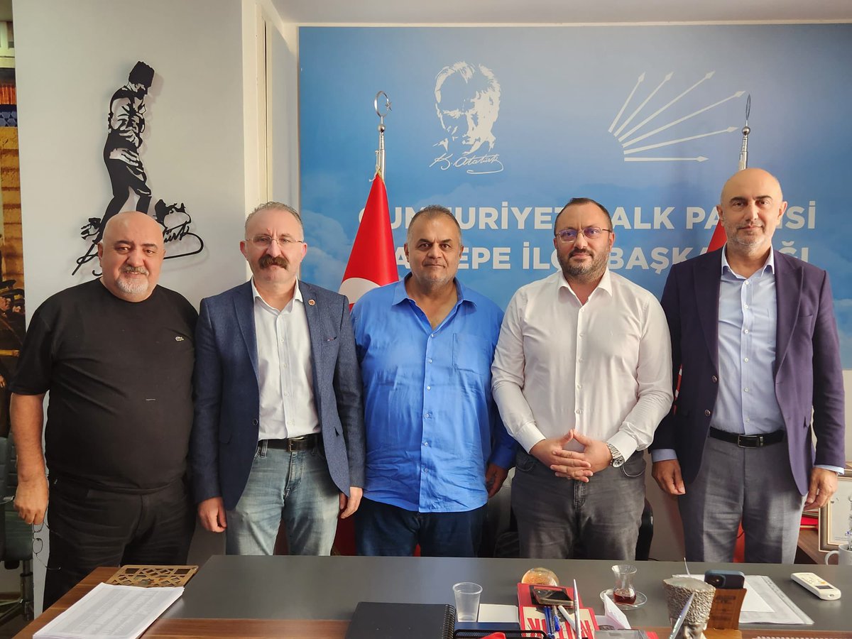 Chp_Maltepe1's tweet photo. Gülsuyu Spor Kulübü Başkanı Sn. Behram Kaçar, ilçe başkanlığımızı ziyaret etti.

Nazik ziyaretleri ve kulübün destek gecesine davetleri için kendilerine teşekkür ederiz. https://t.co/wqsWpxIohf