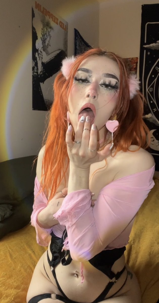 creamy_Butt0's tweet photo. Can I put lips on your cock ?!???!π€€π
#vegaslocals #lasvegasfreaks #vegasfreaks #vegasmeets #vegasmeetups #vegasfun #vegaslocals #702freaks https://t.co/x9pi0d4APc