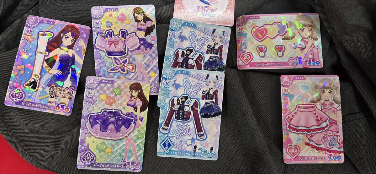 kuroneko_001's tweet photo. 初プレイ。

全然シューズでなくてポコポコお金入れてたらまさかの初レアがシューズ https://t.co/2qlM3bTF2l