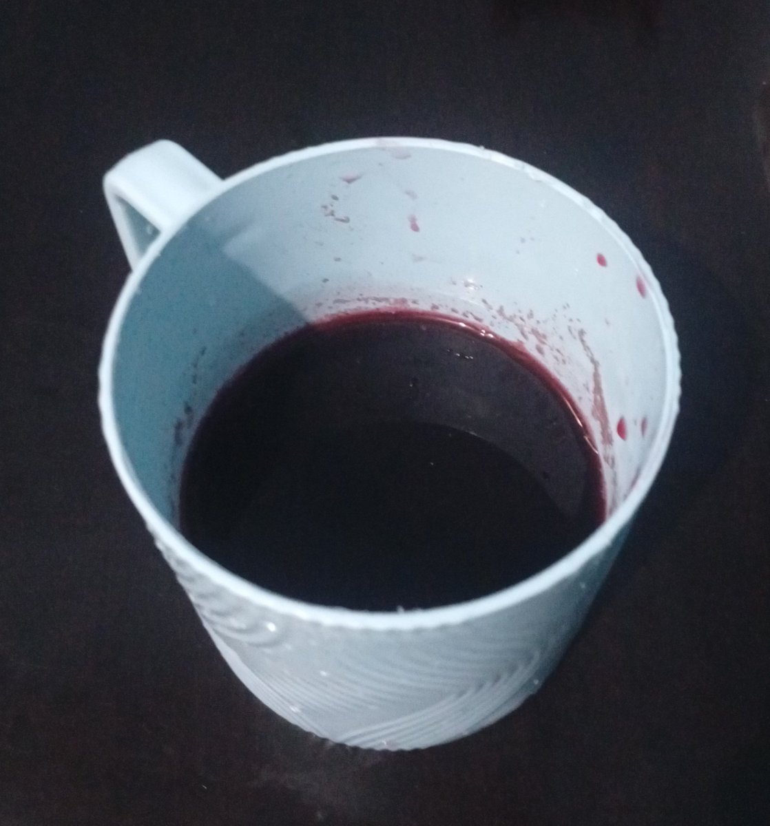 CYJayeola's tweet photo. @HerbalistChief Zobo drinks with ginger, clove, lime, cucumber, black pepper,  Cinnamon and Rosemary leaves. 💪 https://t.co/6PqpNy4gFy