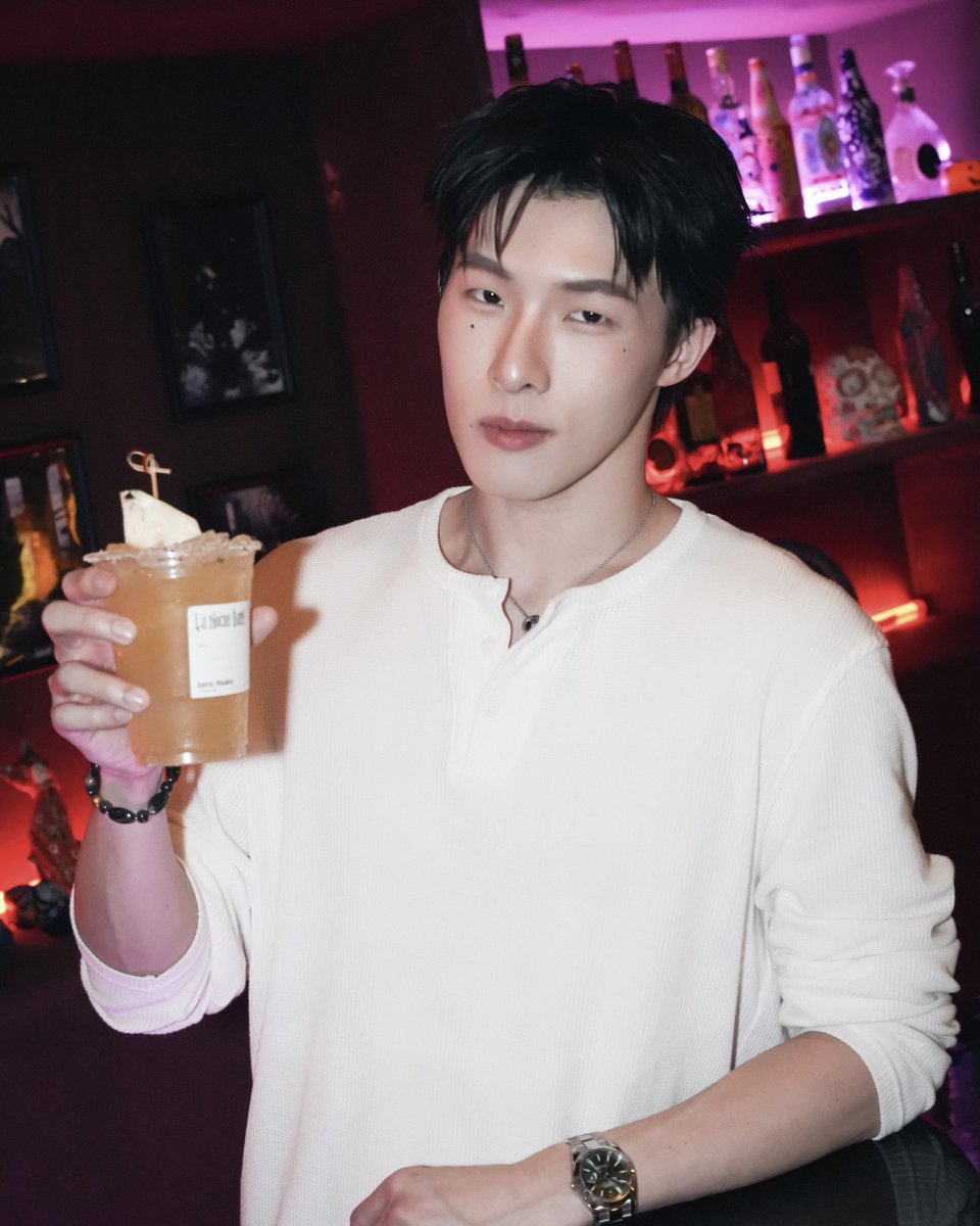 PROXIE_Official's tweet photo. Welcome to #PROXIE_LaNocheBaby 🧡💛💚🩷🩵💜

‘𝑳𝑨 𝑵𝑶𝑪𝑯𝑬 𝑩𝑨𝑩𝒀’ HAUNTED POP-UP BAR EXPERIENCE ⏾⋆.˚

🕰️ 7 OCT - 7 NOV 2026
📍1 Floor, Groove at centralwOrld

#GrooveatCTW
#centralwOrld 
#PROXIEth
#bROTHERSMUSIC https://t.co/EkdahucgdX