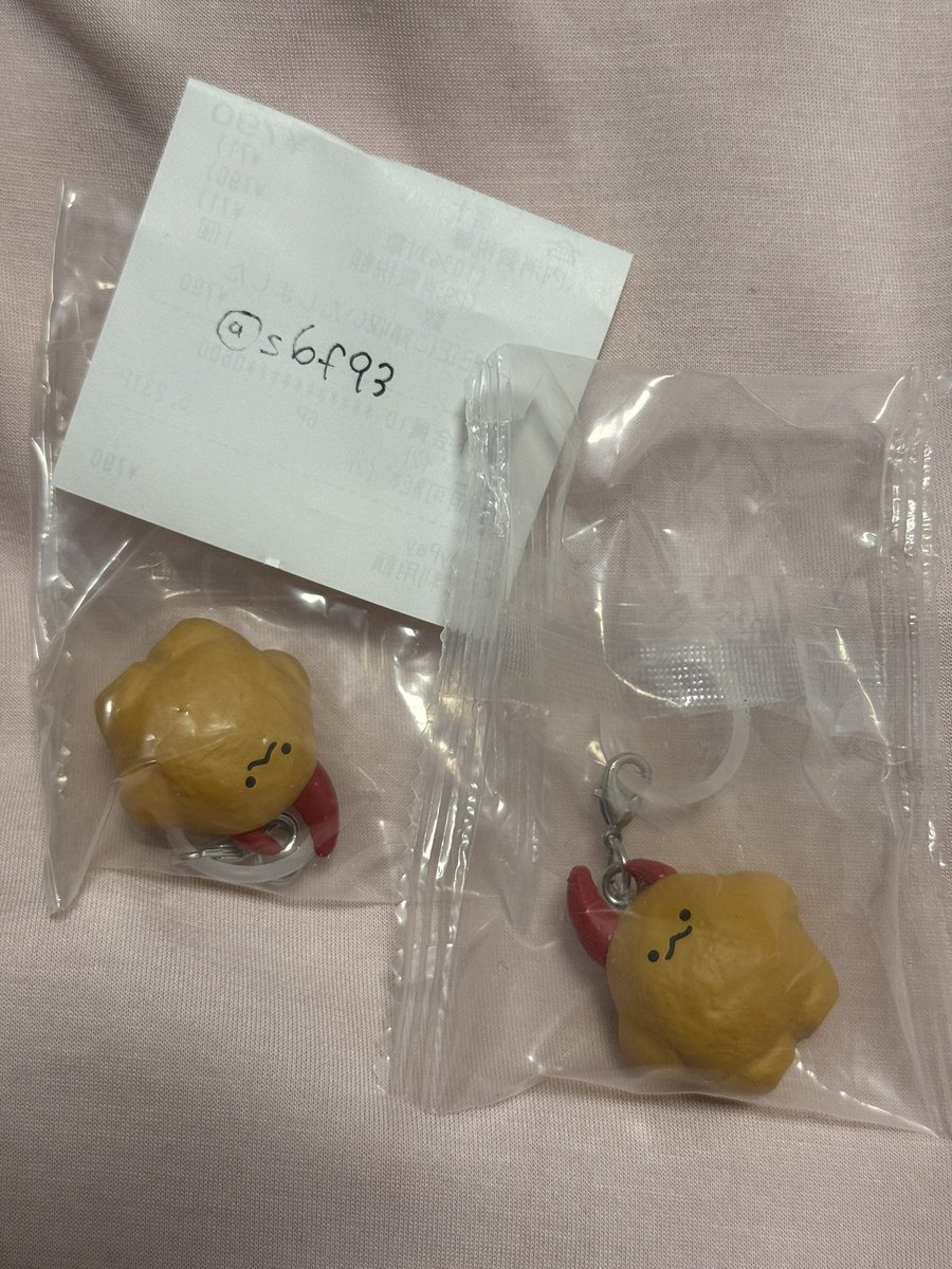 s6f93's tweet photo. 【交換】お弁当フレンズ めじるしマスコットの交換を探しています。

【譲】カニつめフライちゃん
【求】しいたけ、アスパラベーコン

大阪手渡し優先
日時場所指定で都内可、郵送可
未開封のまま所持しております。
お気軽にお声がけください。 https://t.co/WhGVwvJW0l