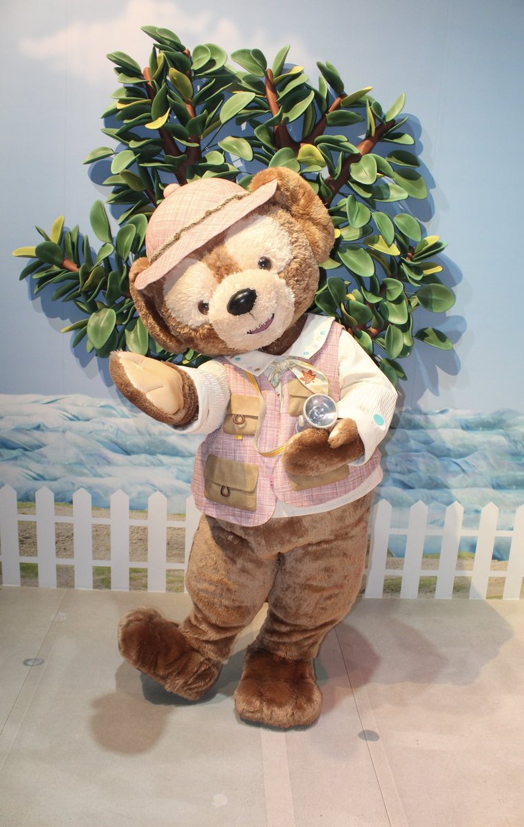 CharactersPBlog's tweet photo. Some of the Duffy Friends that we have met so far in Hong Kong Disneyland: Here’s Duffy and ShellieMay. This a special look for fall and Halloween. ✨💫
#DisneyParks
#DisneyHalloween
#HKDL https://t.co/JcINkbbTzP