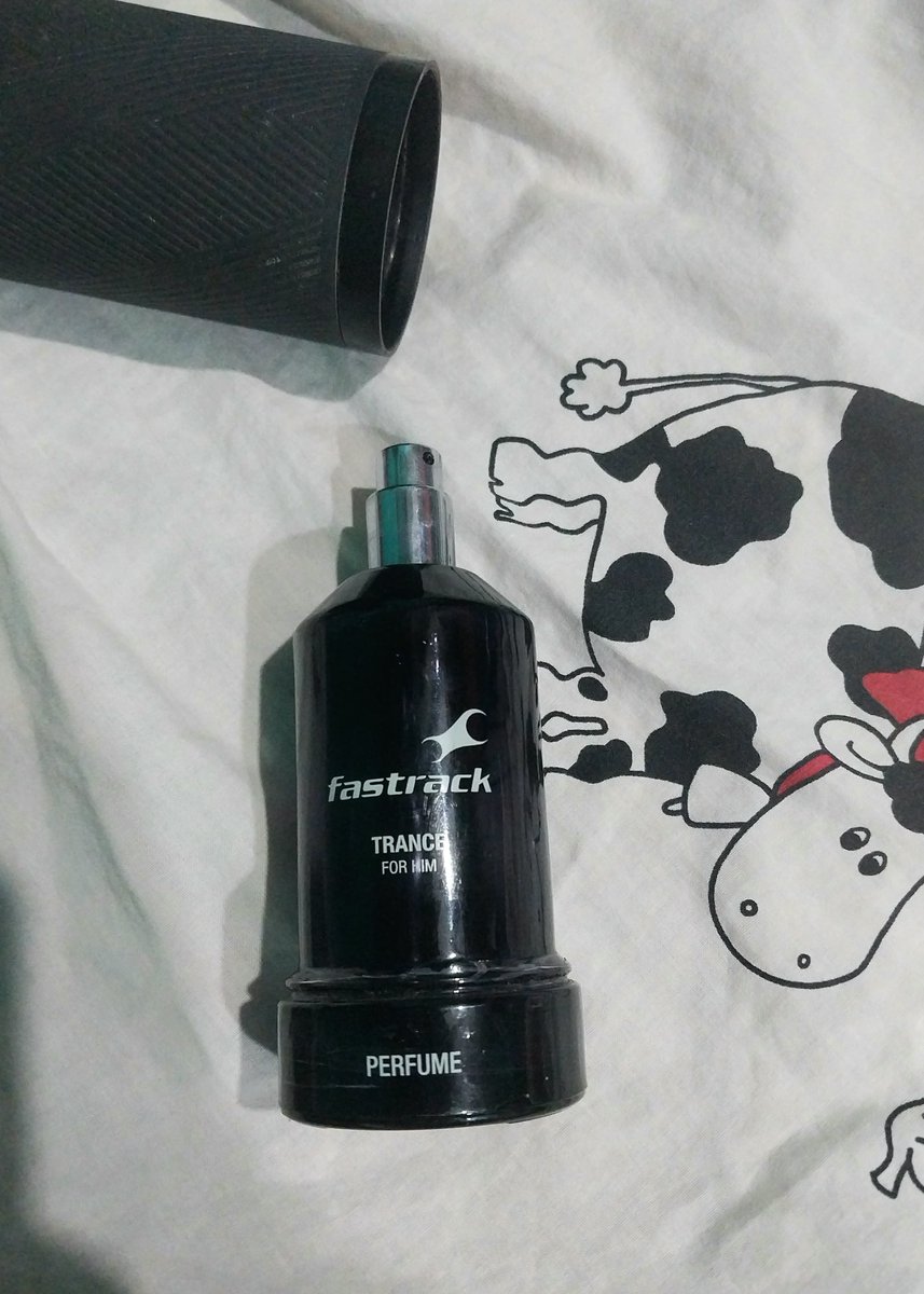 Ananya542021's tweet photo. 1 year ago, I bought a Fastrack perfume (100ml) from a mall.

I paid INR-945 for it and honestly thought that was the normal price.

But today, I was checking the same perfume online, and guess what?

It's listed for just INR-649

Now I'm sitting here wondering what actually happened.

Did the price go down over the last year, or did I end up paying almost INR-300 extra at the mall ?

I mean, INR-300 isn't a small difference when you're buying something you could have easily found cheaper elsewhere.